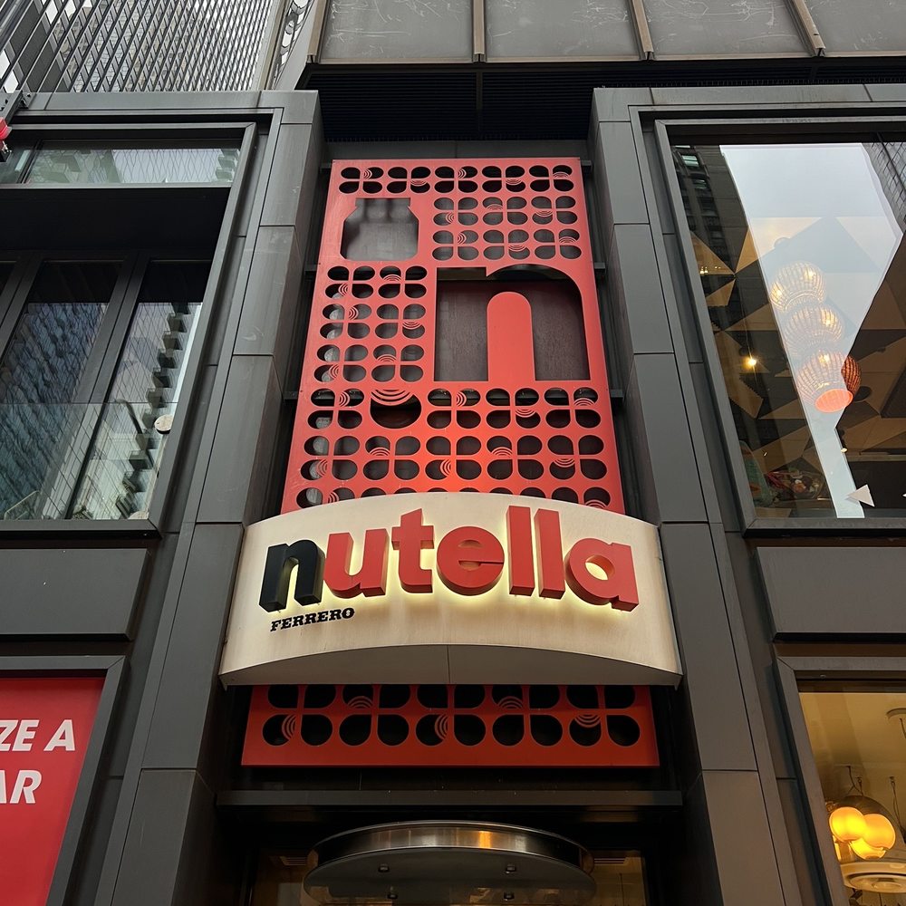 Nutella Cafe - Desserts Near Me - Chicago, Illinois Nutella Cafe - Desserts Near Me - Chicago, Illinois