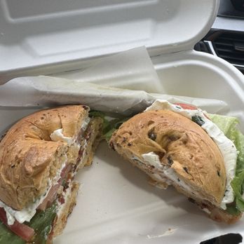 Barry Bagels St. Matthews - BLT on jalapeño cheddar with scallion cream cheese - Bakeries Near Me - Saint Matthews, Kentucky Barry Bagels St. Matthews - BLT on jalapeño cheddar with scallion cream cheese - Bakeries Near Me - Saint Matthews, Kentucky