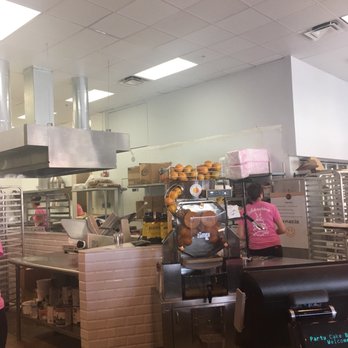 Party Cake Bakery - Bakeries Near Me - Miami, Florida Party Cake Bakery - Bakeries Near Me - Miami, Florida
