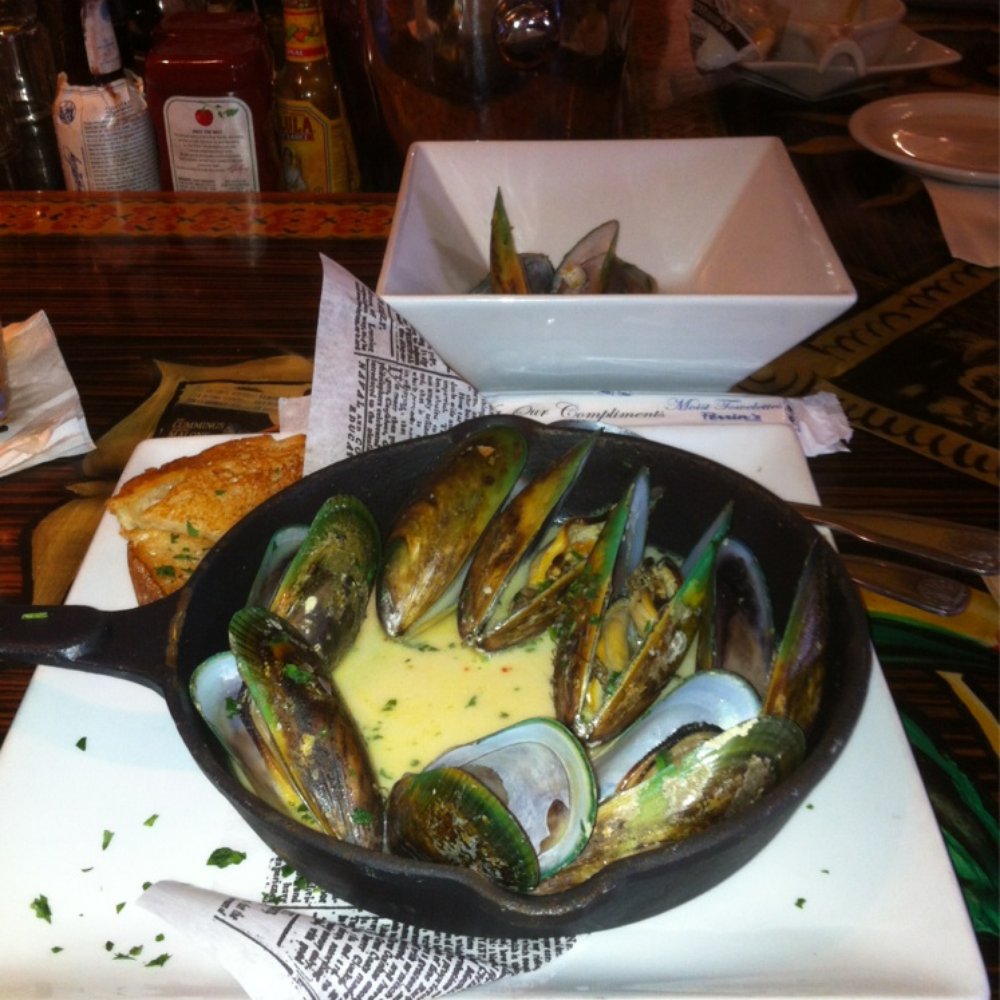FishBar - Mussels Leon - Seafood Near Me - Manhattan Beach, California FishBar - Mussels Leon - Seafood Near Me - Manhattan Beach, California