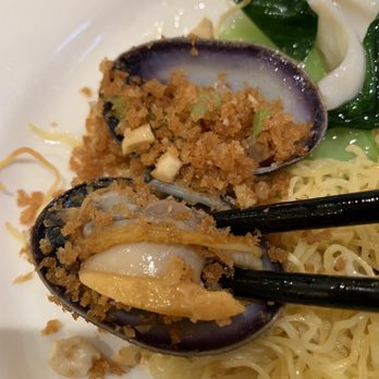 Lee Wing Wah Restaurant - Tasted as good as it looks - Chinese Near Me - Chicago, Illinois Lee Wing Wah Restaurant - Tasted as good as it looks - Chinese Near Me - Chicago, Illinois