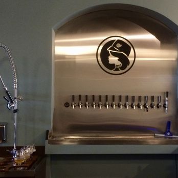 Airways Brewing - Breweries Near Me - Kent, Washington Airways Brewing - Breweries Near Me - Kent, Washington