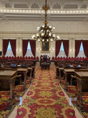 Vermont State House by null