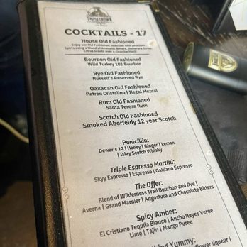 Triple Crown Cigar Lounge - Cigar Bars Near Me - Las Vegas, Nevada Triple Crown Cigar Lounge - Cigar Bars Near Me - Las Vegas, Nevada