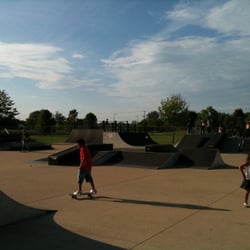 Busch Grove Community Park - Nice modular park,