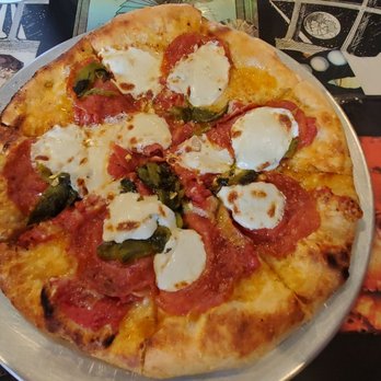 Eye on I - Pepperoni and pasilla pizza. So tasty and their crust is amazing! - Pizza Near Me - Lompoc, California