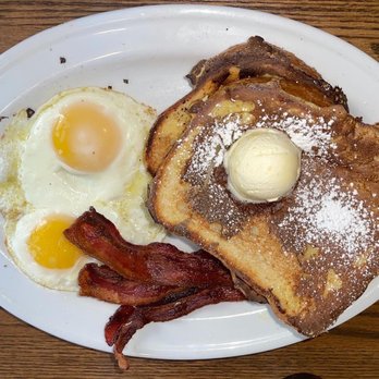 The Delectable Egg - Downtown - French Toast Royale - Breakfast & Brunch Near Me - Denver, Colorado The Delectable Egg - Downtown - French Toast Royale - Breakfast & Brunch Near Me - Denver, Colorado