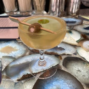 Bar167 - Cini Tini - Cocktail Bars Near Me - Charleston, South Carolina Bar167 - Cini Tini - Cocktail Bars Near Me - Charleston, South Carolina