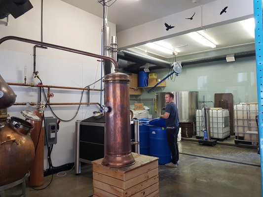 Wild Life Distillery & Cocktail Bar by null