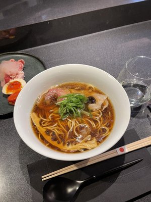 Tsuta by null