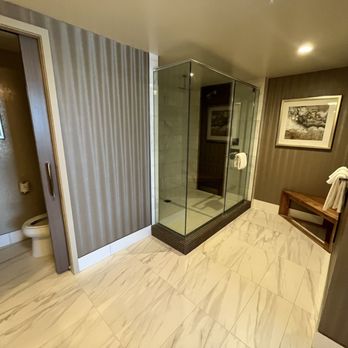 Willows Hotel & Spa At Viejas - Hotels Near Me - Alpine, California