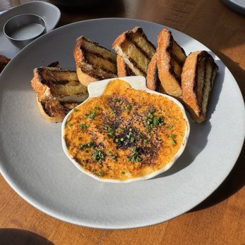 JOEY Burrard - Spicy crab dip with toasted bread - Canadian (New) Near Me - Vancouver, British Columbia