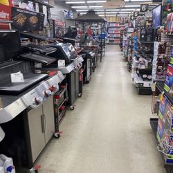 Hill's Ace Hardware & Lumber Center - Grills
