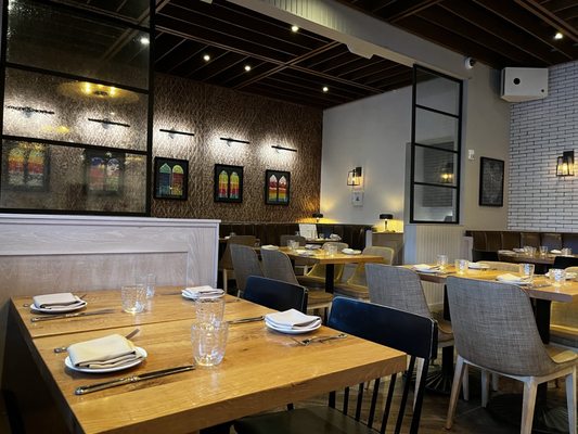 Alta Via Fox Chapel by null