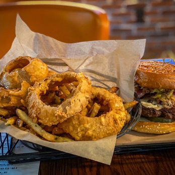 5280 Burger Bar - Onion Rings - Burgers Near Me - Denver, Colorado