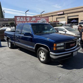 Sal’s Jr Collision - 1995 GMC 1500 Pickup Complete new paint and Body - Body Shops Near Me - El Monte, California Sal’s Jr Collision - 1995 GMC 1500 Pickup Complete new paint and Body - Body Shops Near Me - El Monte, California