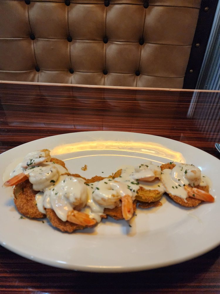 SSSS STEAKHOUSE Updated September 2024 257 W Beacon St