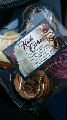Kia's Cakes by null