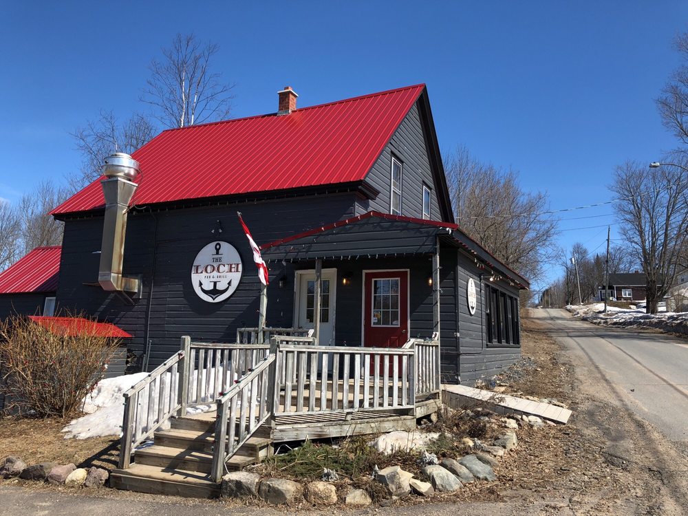 THE LOCH PUB & GRILL 3 Hanselpacker Road, Harvey Station, New