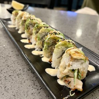 Sushi Q - Scallop Tataki Roll - Japanese Near Me - Sacramento, California Sushi Q - Scallop Tataki Roll - Japanese Near Me - Sacramento, California