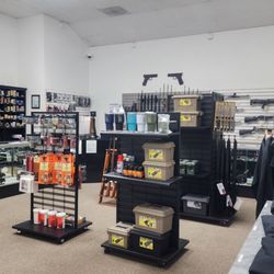 Redding Guns - Also inside