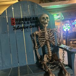 Hurricane Grill & Wings - Greetings!