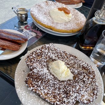 The Griddle Cafe - Pumpkin Pancakes & Mom 's French Toast - Breakfast & Brunch Near Me - Los Angeles, California The Griddle Cafe - Pumpkin Pancakes & Mom 's French Toast - Breakfast & Brunch Near Me - Los Angeles, California