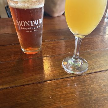 Tara Inn - Pumpkin beer and a mimosa - Pubs Near Me - Port Jefferson, New York