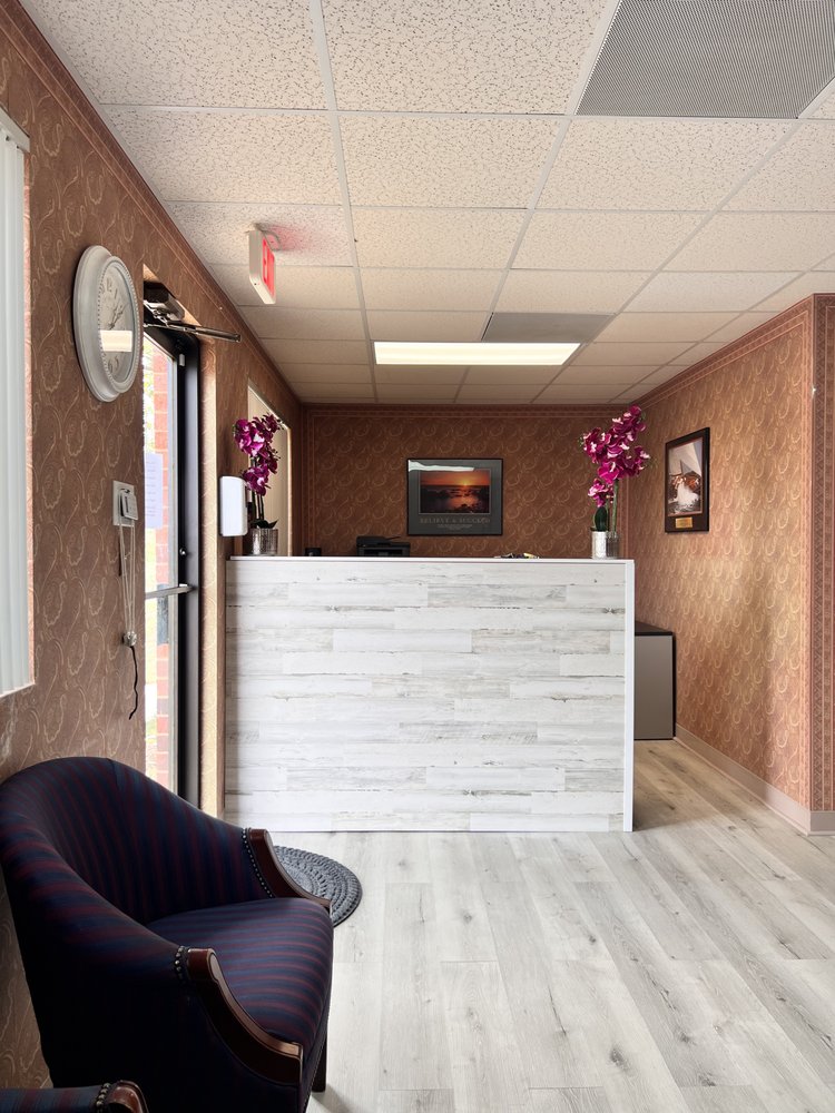 Khadeja Family Practice - child therapist in Frederick, MD