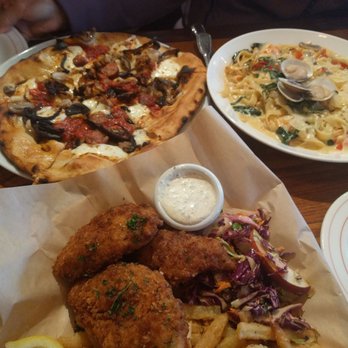Glacier BrewHouse - Double mushroom pizza, seafood fettuccine, fish and chips - American Near Me - Anchorage, Alaska Glacier BrewHouse - Double mushroom pizza, seafood fettuccine, fish and chips - American Near Me - Anchorage, Alaska