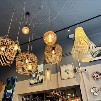 New Dutch Amsterdam - The interior - Breakfast & Brunch Near Me - Amsterdam, New Hampshire