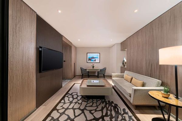 Conrad Manila by null