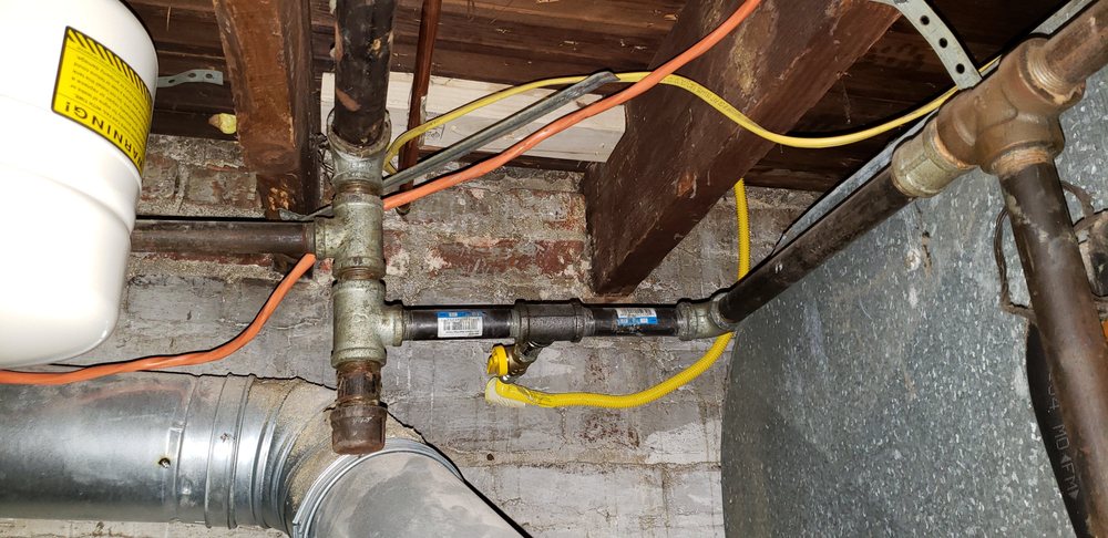 Slide of G & J Contractor