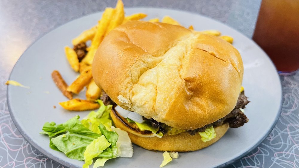 Food from Fenders Diner