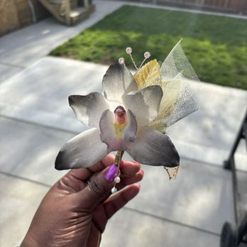 Allen's Florist - Orchid boutonnière - Florists Near Me - Gary, Indiana
