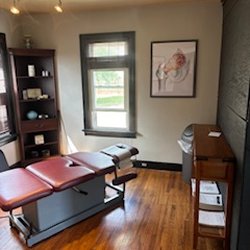 Bitterroot Functional Medicine Clinic - Chiropractic care treatment room