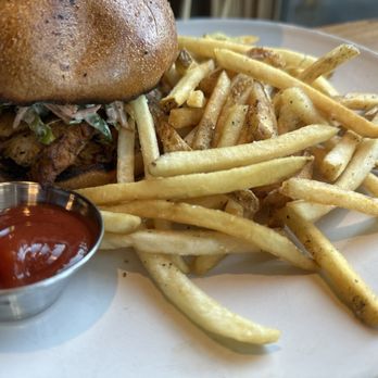 Coast Kitchen - Chicken sandwich - Seafood Near Me - Jenner, California Coast Kitchen - Chicken sandwich - Seafood Near Me - Jenner, California