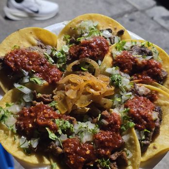 Tacos El Aventurero - Tripa + Cabeza Tacos - Tacos Near Me Tacos El Aventurero - Tripa + Cabeza Tacos - Tacos Near Me
