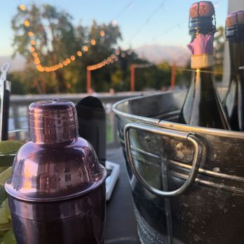 MG On The Go - Bartenders Near Me MG On The Go - Bartenders Near Me