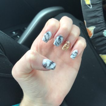 Herbal Nails & Spa - Massage Near Me - Houston, Texas