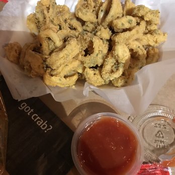 Crafty Crab - Fried calamari. Marinara sauce was very generic but the Calamari was tasty and crispy. (All rings no whole pieces) - Seafood Near Me - Orlando, Florida Crafty Crab - Fried calamari. Marinara sauce was very generic but the Calamari was tasty and crispy. (All rings no whole pieces) - Seafood Near Me - Orlando, Florida