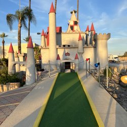 Upland Family Fun Center - Miniature Golf