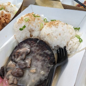 Barya Kitchen - Ode to Jolibee: Impossible Burger with Mushroom Gravy + Rice (vegan) - Filipino Near Me - San Jose, California Barya Kitchen - Ode to Jolibee: Impossible Burger with Mushroom Gravy + Rice (vegan) - Filipino Near Me - San Jose, California