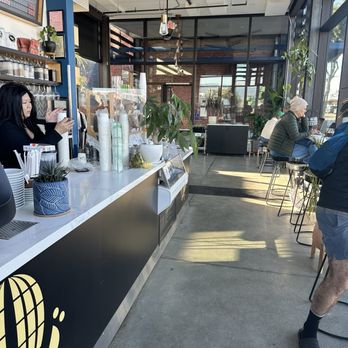 Coffee Cultures Alameda - Inside - Coffee & Tea Near Me - Alameda, California