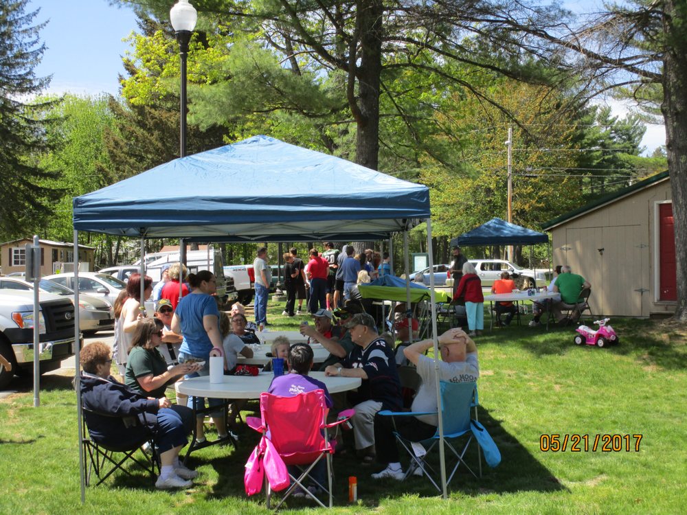 PINE TREE ESTATES Updated October 2024 580 Ossipee Trl W, Standish, Maine Mobile Home