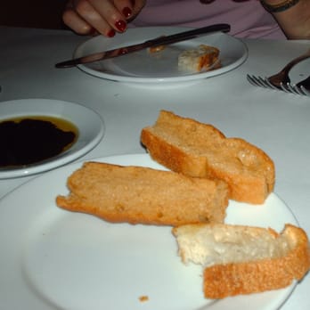 Pasta Moon - the usual, bread and olive oil and balsamic vinegar, but pepper was not offered - Italian Near Me - Half Moon Bay, California Pasta Moon - the usual, bread and olive oil and balsamic vinegar, but pepper was not offered - Italian Near Me - Half Moon Bay, California