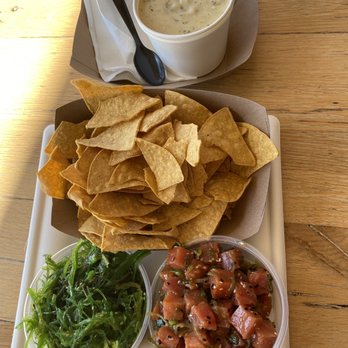Bear Flag Fish - 12 oz New England Clam Chowder Soup with Seaweed Salad and Ahi Poke - Seafood Near Me - Huntington Beach, California Bear Flag Fish - 12 oz New England Clam Chowder Soup with Seaweed Salad and Ahi Poke - Seafood Near Me - Huntington Beach, California