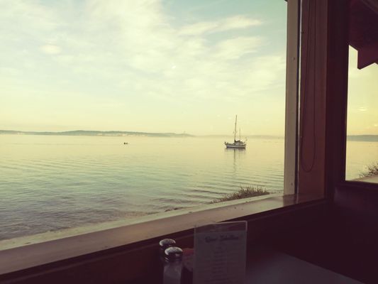 Bayview Restaurant by null