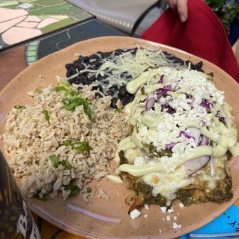 Robins Restaurant - Roasted Chicken Enchiladas - New American Near Me - Cambria, California