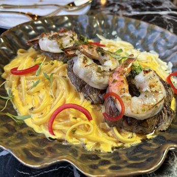 CVI.CHE 105 - Seafood Near Me - Miami, Florida CVI.CHE 105 - Seafood Near Me - Miami, Florida
